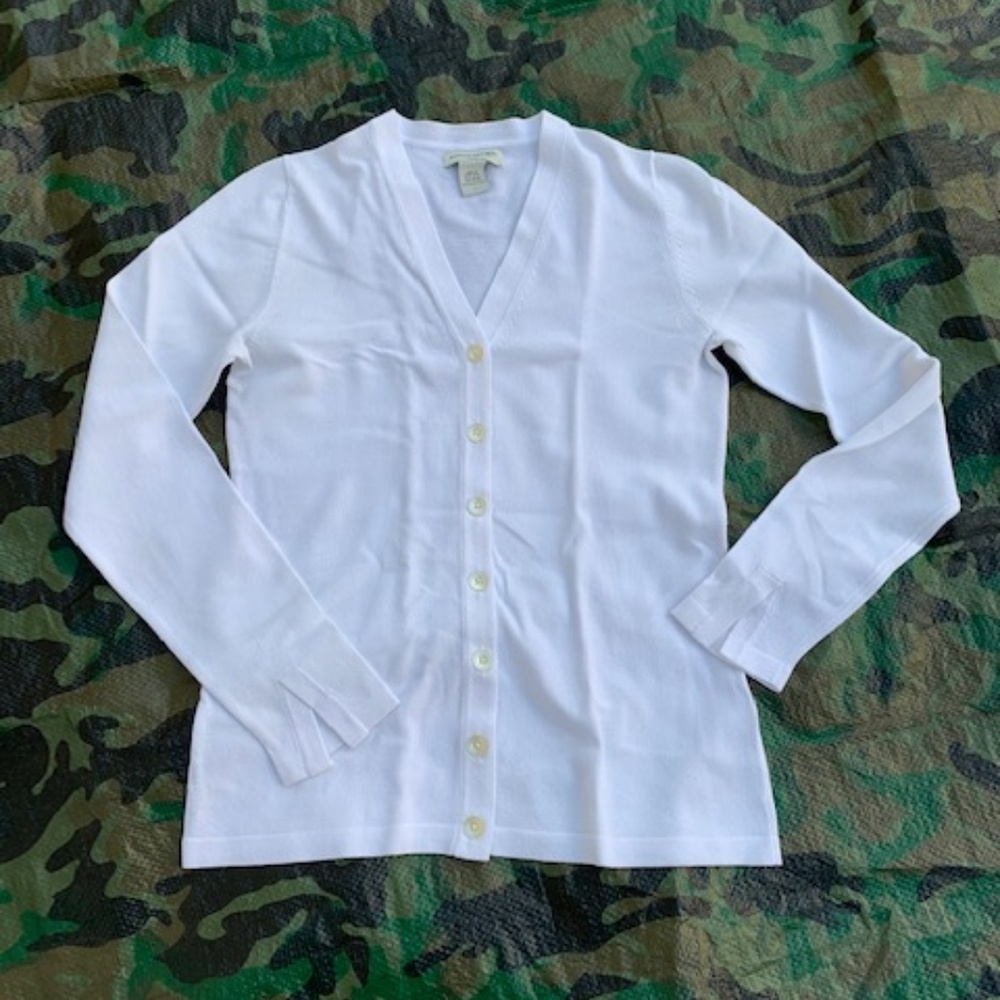 Banana Republic white v-neck cardigan size small